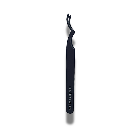 TWEEZA LASH APPLICATOR