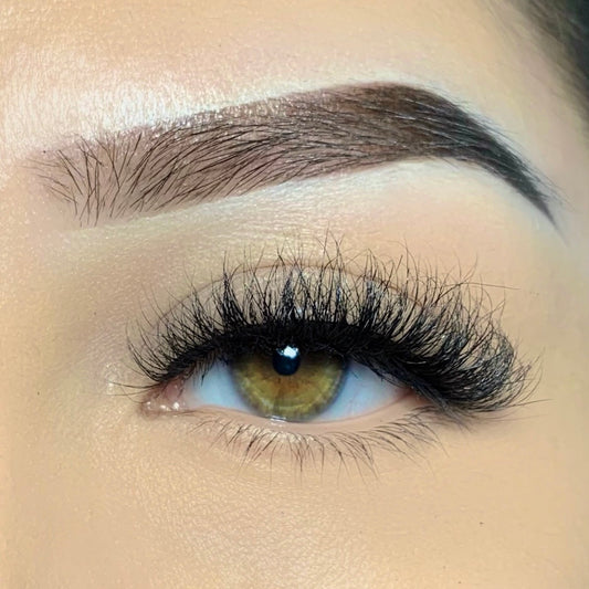  Mink lashes, fluffy lashes, natural lashes, dramatic lashes, wispy lashes, strip lashes, eyelashes, lashes, pretty lashes, MUA discount, eyelash tools, 25mm lashes, best eyelashes, false eyelashes UK, false lashes